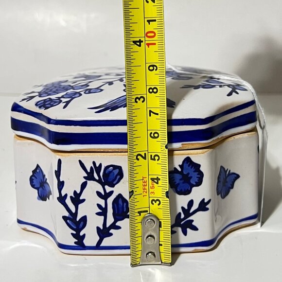NEW Mikasa Chinoiserie Blue and White Porcelain Trinket Box- Large - Picture 13 of 15